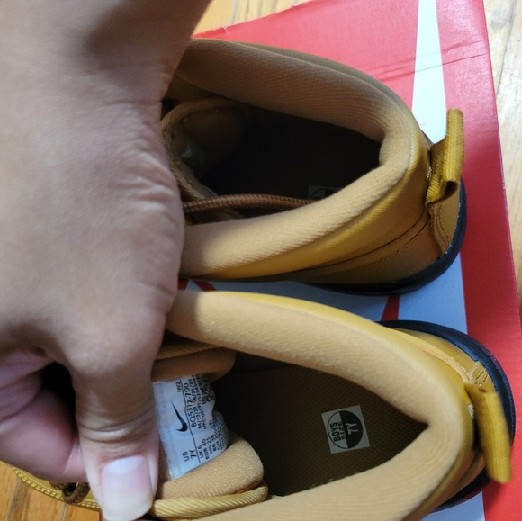 Youth 7y Nike Manoa LTR “Wheat” Leather Boots new - Picture 4 of 7